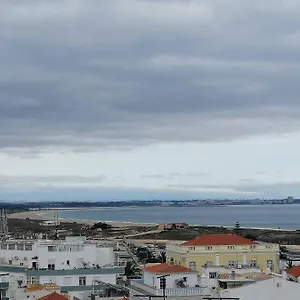 https://lagos-central-hostel.hotelaalgarve.com
