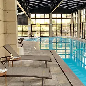 https://studio-premium-pinheiros.topsaopaulohotels.com