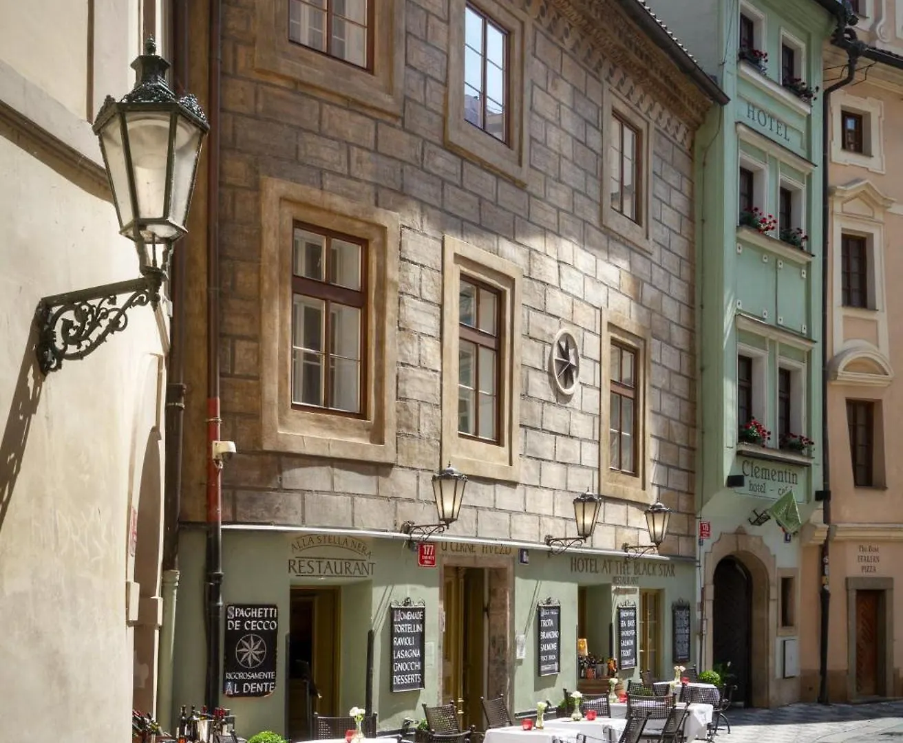 Black Star Suites Prague