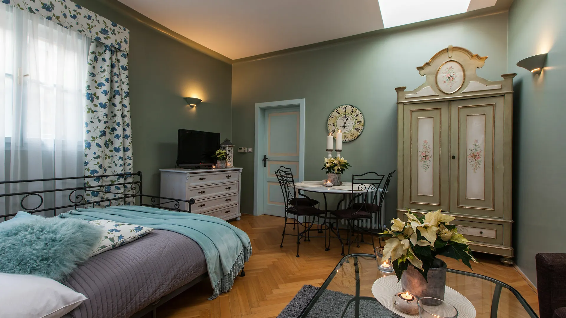 Black Star Suites Prague 4*,  Czech Republic