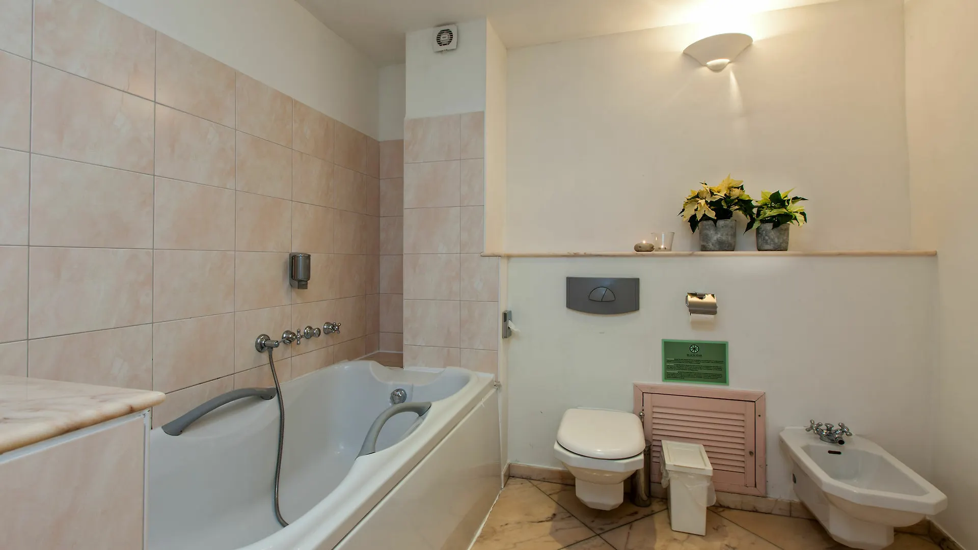 Black Star Suites Prague Hotel