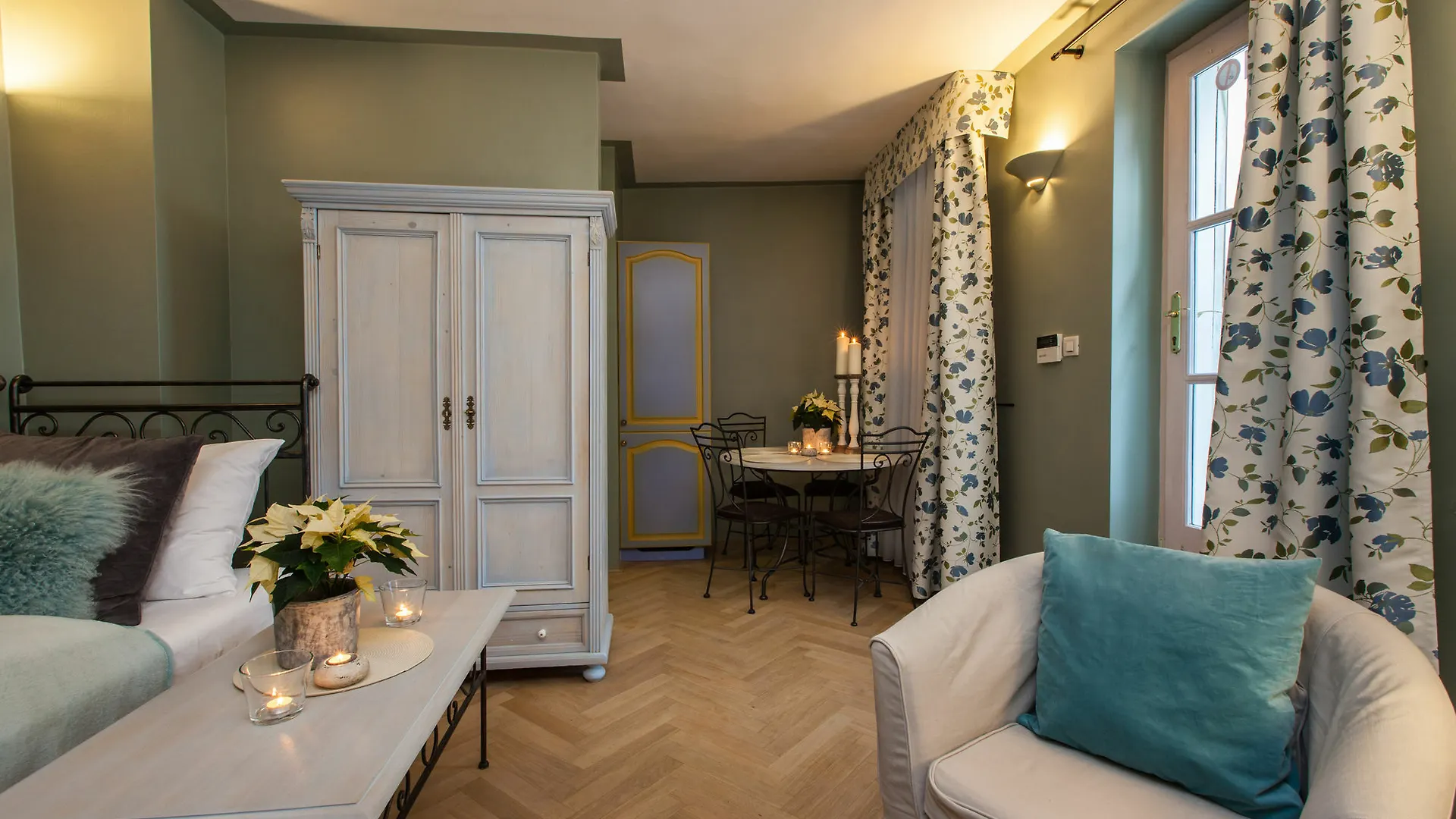 Black Star Suites Prague Hotel