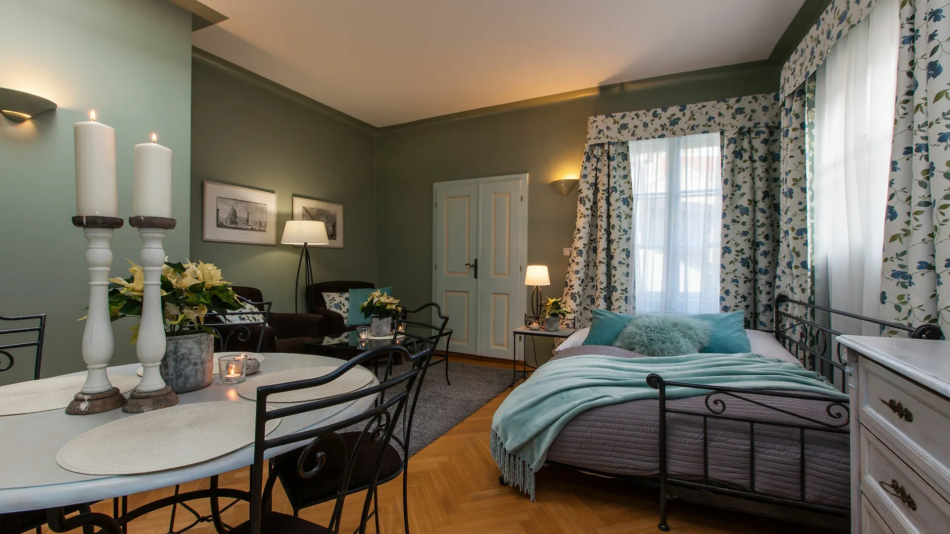 Black Star Suites Prague