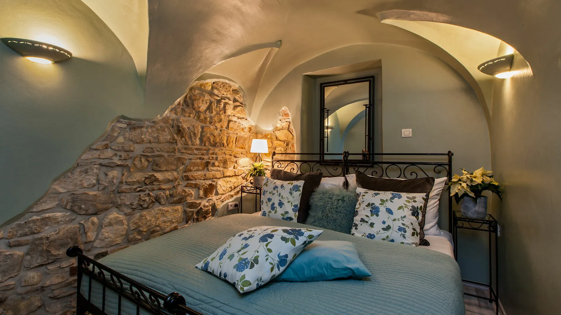 Black Star Suites Prague Hotel